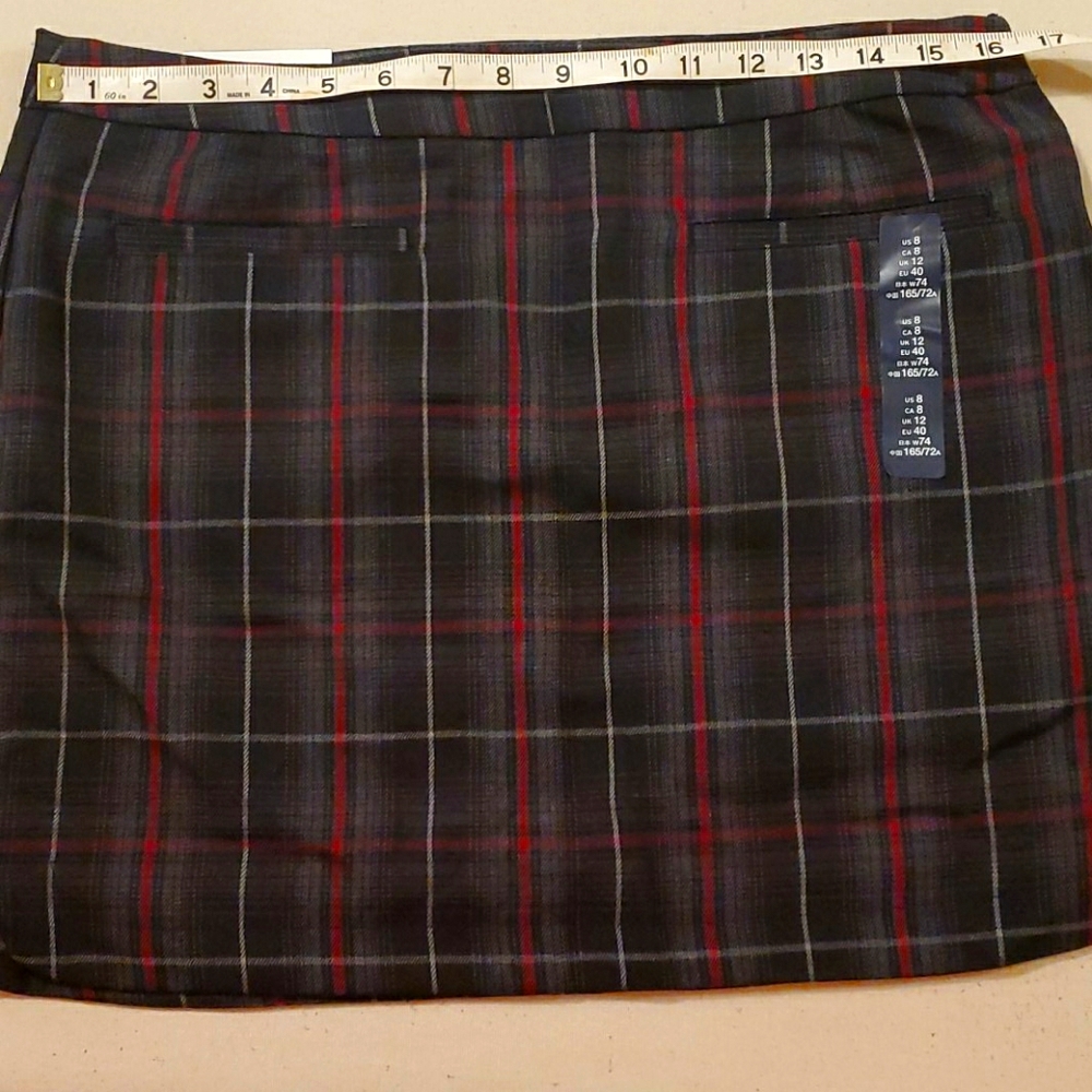 GAP plaid skirt